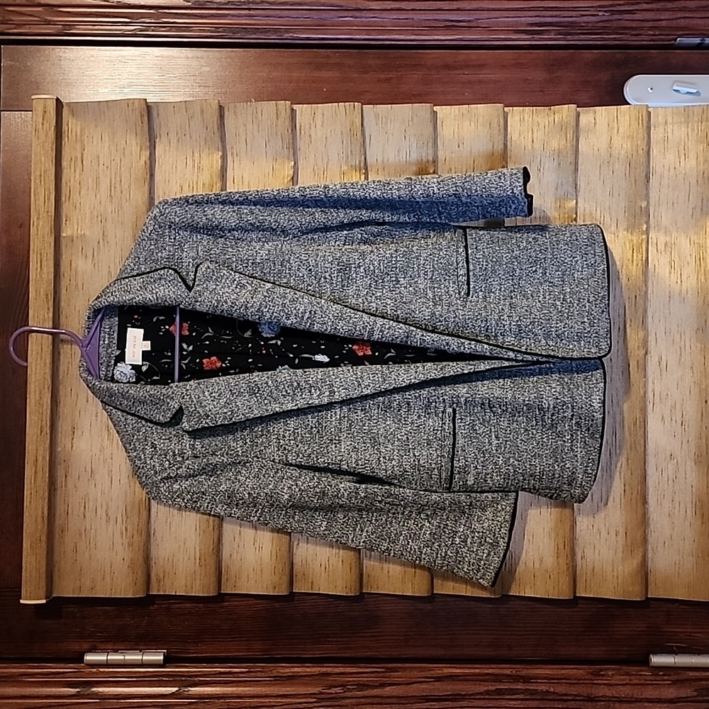 Charcoal grey blazer